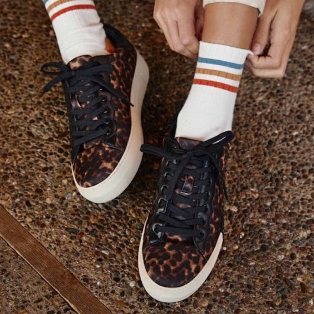 Vince Camuto Senile Oxford Sneaker